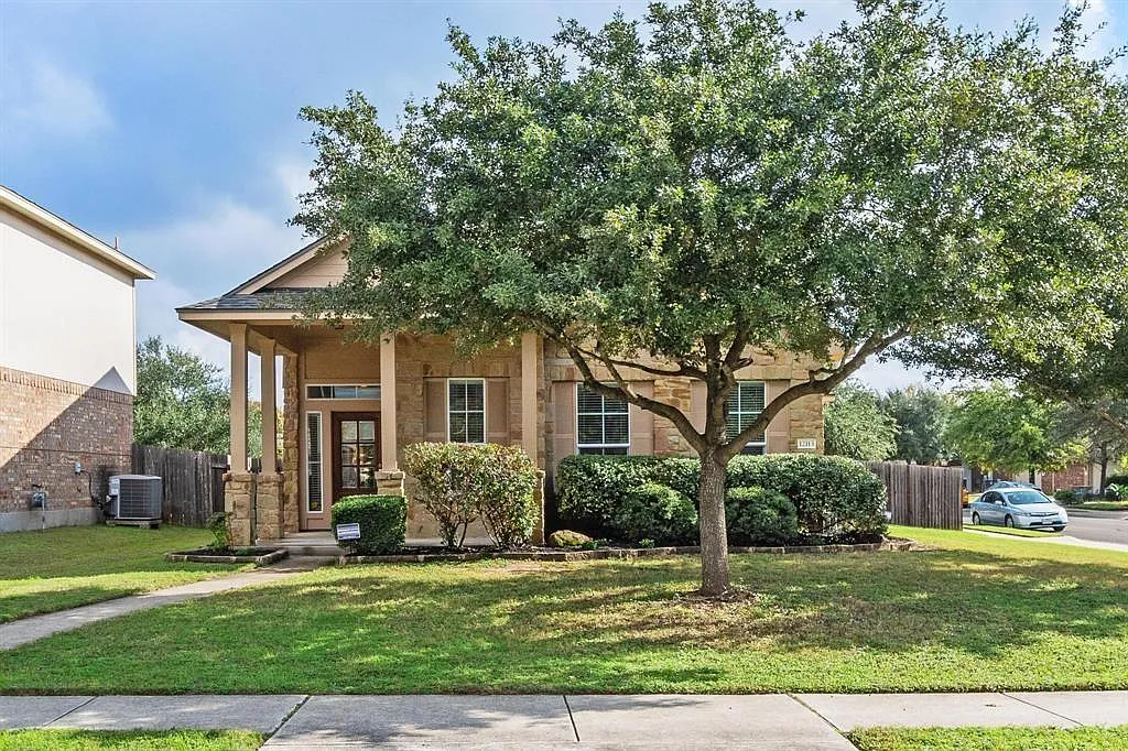 3 bed, 2.5 bath, 1507 sqft, $2,050 — Photo 1