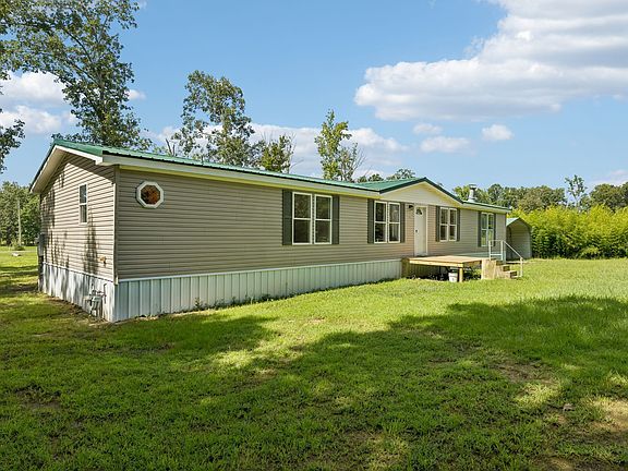 3rd image of 286 Henderson Rd