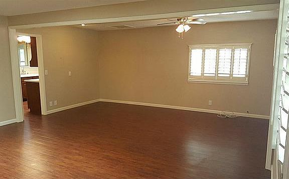 4th image of 10206 Sugarberry Dr