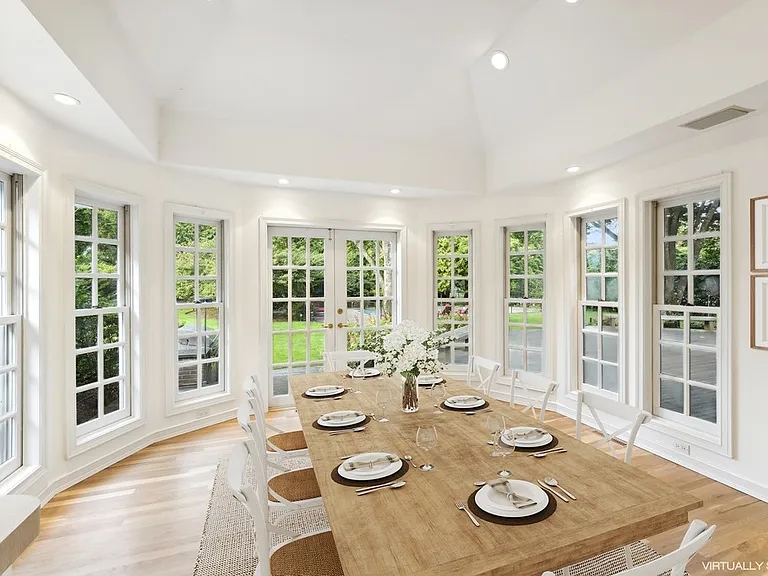 62 Beach Ln — Photo 4