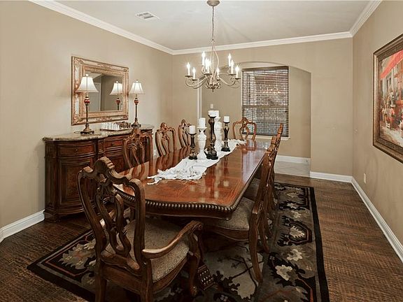 4th image of 1141 Amistad Dr