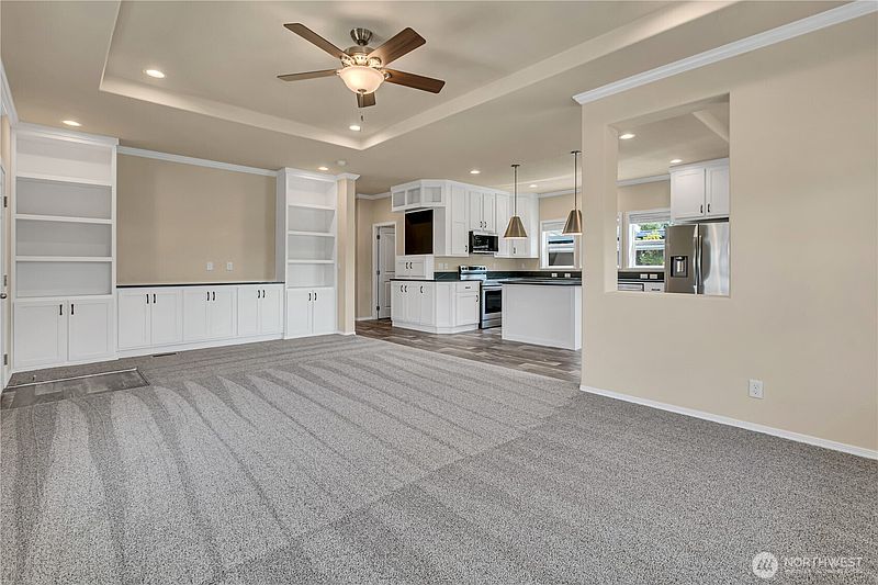 4th image of 18317 32nd Avenue S #340
