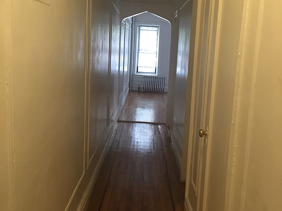 5th image of 4115 50th St APT 1D