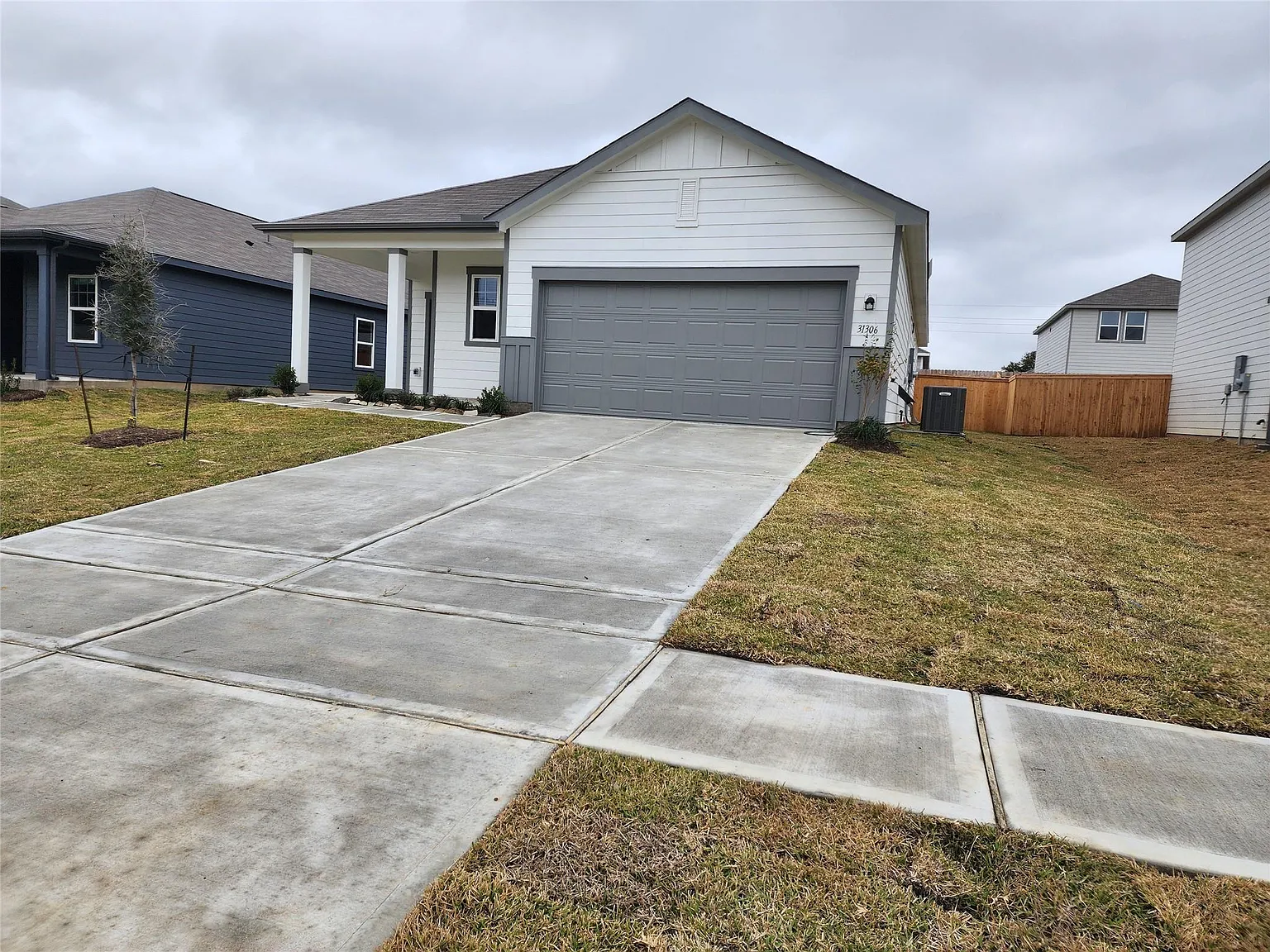 3 bed, 2.0 bath, 1536 sqft, $1,950 — Photo 2