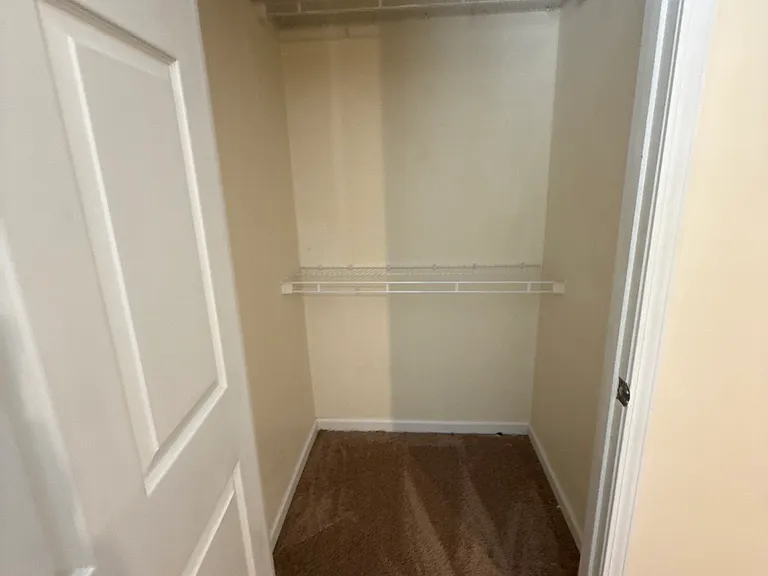 24 Lexington Ct — Photo 11