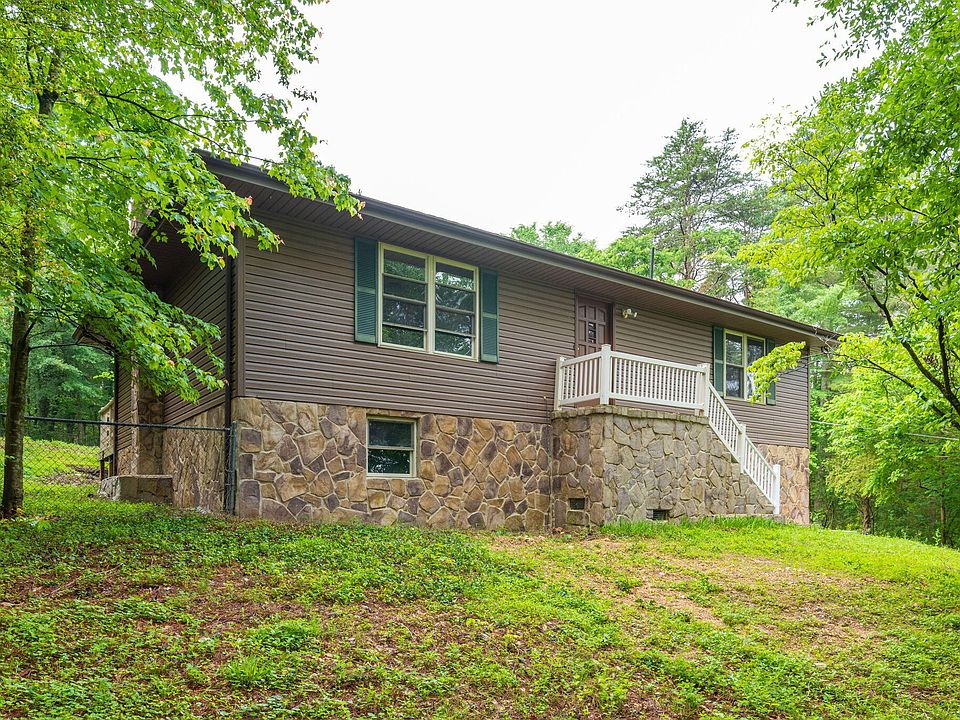 1st image of 117 Ancel Dr