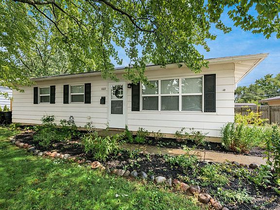 5th image of 1022 Pleasant Dr