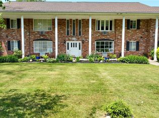 8200 Deepwood Blvd #U-5, Mentor, OH 44060