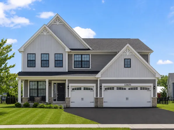 12601 S Poplar Xing, Plainfield, IL 60585