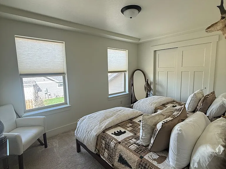 631 Cameron Loop — Photo 15