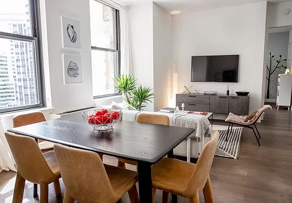 3rd image of 25 Broad St Penthouse 1A