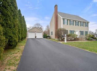 91 School St, Framingham, MA 01701