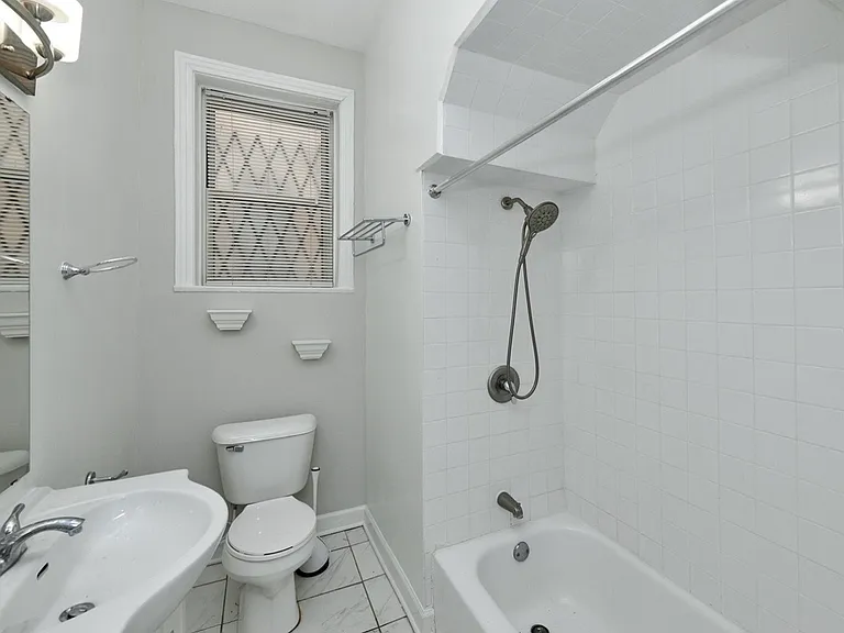 618 E 50th Pl #1 — Photo 9