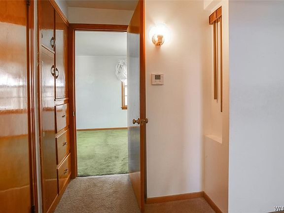 2nd image of 146 Willett St