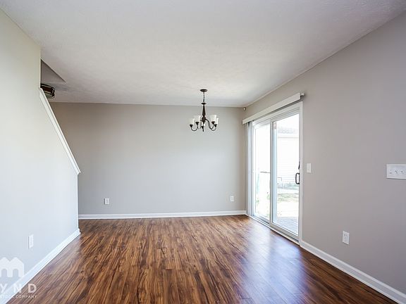 5th image of 540 Rockets St #135