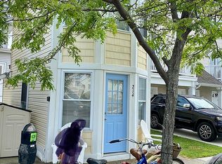 214 E 26th Ave, Wildwood, NJ 08260
