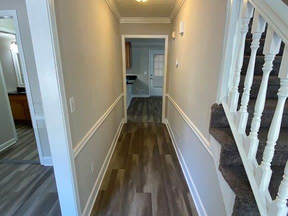 4th image of 723 Rockborough Dr