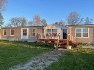 5848 Park Street Rd, Benton, IL 62812