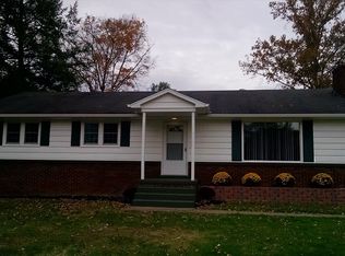 169 E South Range Rd, North Lima, OH 44452