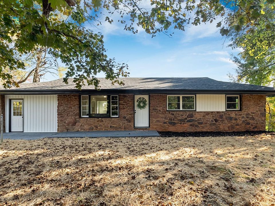 1st image of 153 Greystone Dr