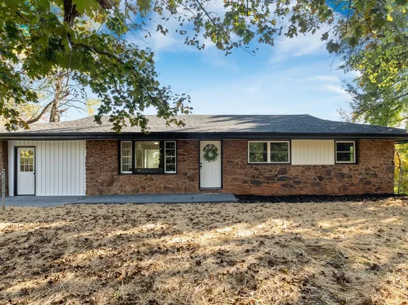 153 Greystone Dr, Lynchburg, VA 24502