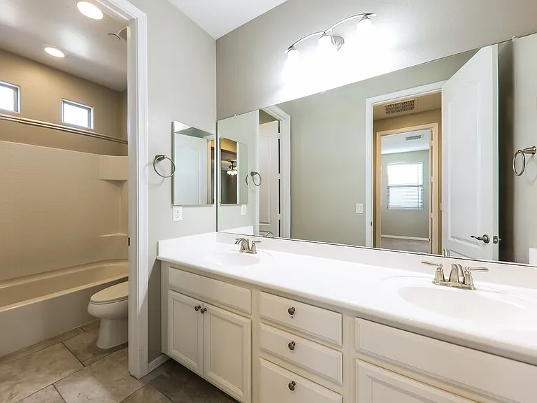 10642 W Anna Ave — Photo 14