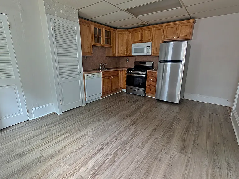 154 Undercliff Ave #6 — Photo 10