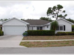 10757 Green Trail Dr S, Boynton Beach, FL 33436