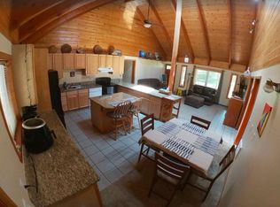 651 Hawthorn Ln, Easton, WA 98925