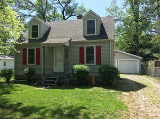 3225 Sheridan St, Springfield, IL 62703