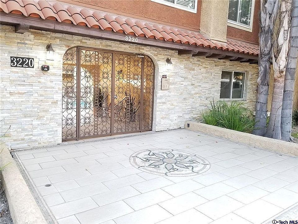 1st image of 3220 Altura Ave APT 101