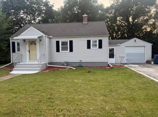 102 N I St, Monmouth, IL 61462
