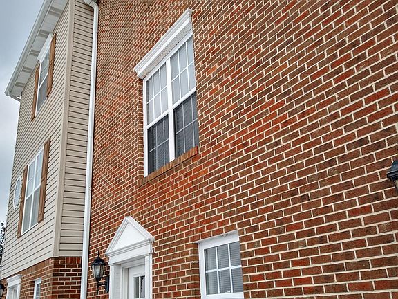 Exterior view (back of home)