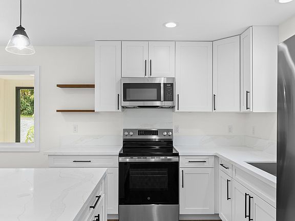 4th image of 11-3078 Puolani St