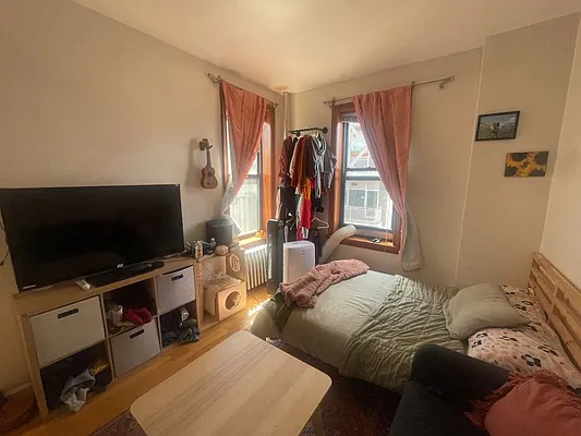 Rented by Owner | media 3