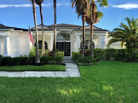 2nd image of 3838 Hunters Isle Dr