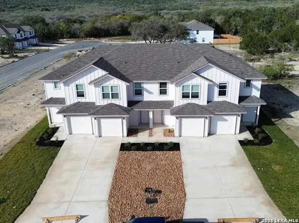 172 Bonnie Bnd, San Antonio, TX 78253