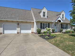 127 Nantucket Cir, Painesville, OH 44077