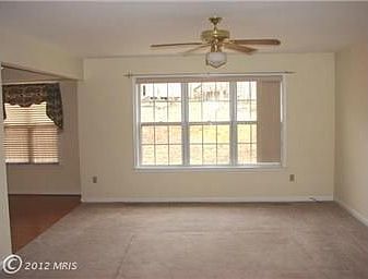 4th image of 83 Hamlin Dr