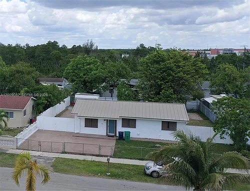12331 SW 185th St Photo 1