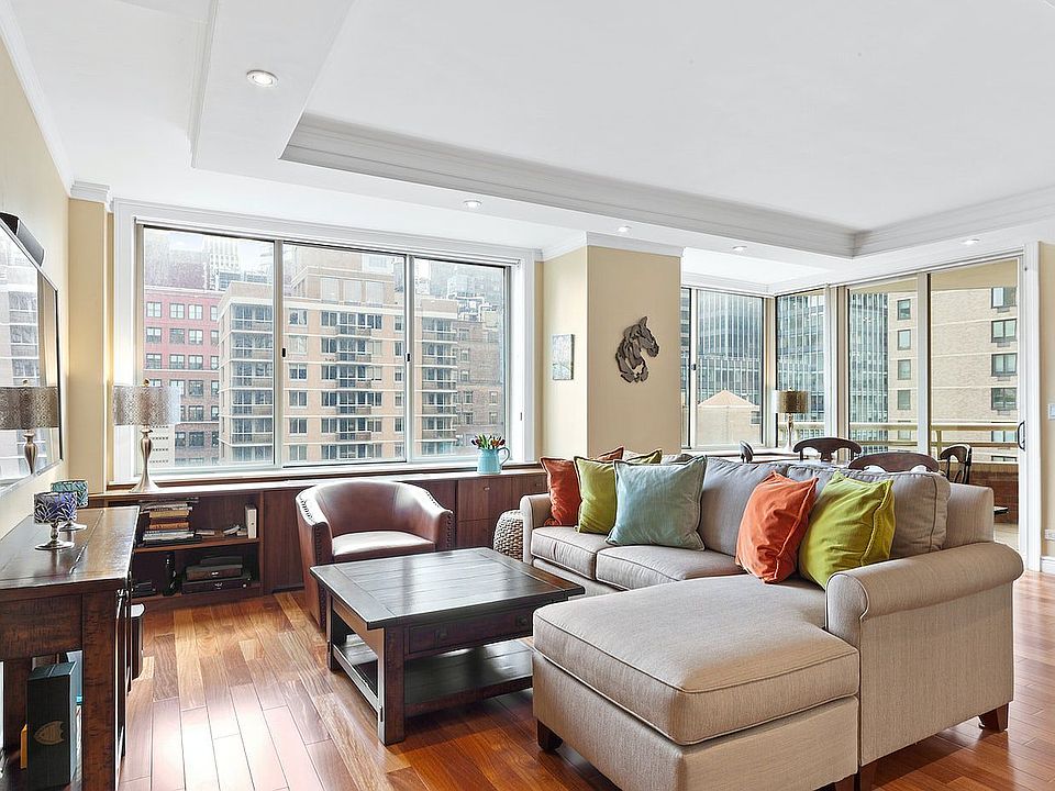 1st image of 236 E 47th St APT 17F