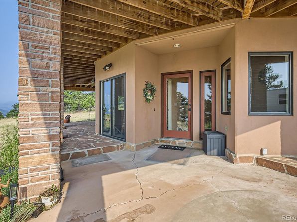 3001 Eagle Ridge Road, Longmont, CO 80503