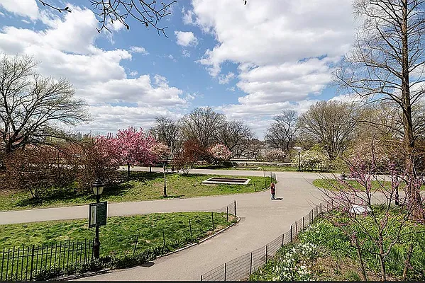 Rented by Rita S Citrin, LREB | media 28