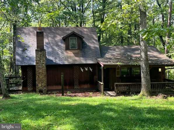 818 Whissens Ridge Rd, Winchester, VA 22602
