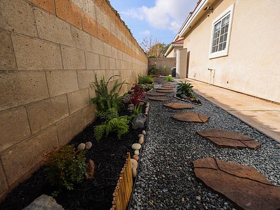 5th image of 6121 Rosemead Blvd