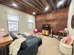 149 Fulton St APT 1, Boston, MA 02109