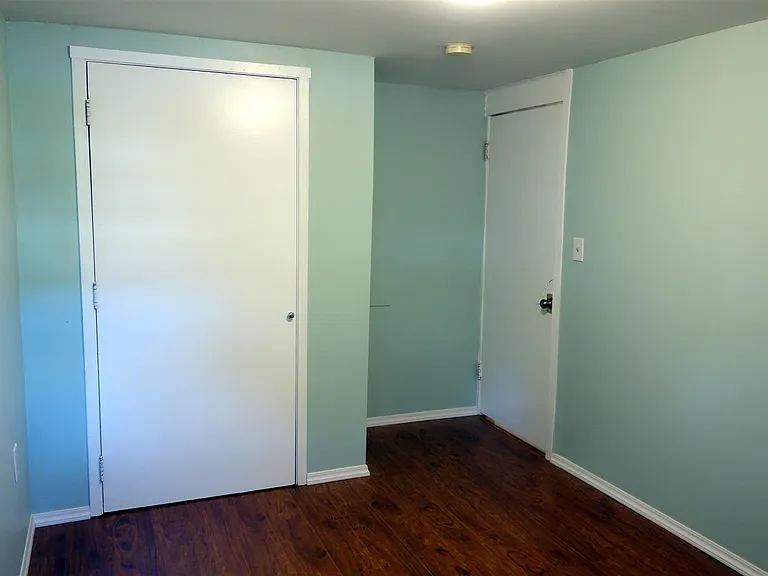 5245 12th Ave NE #BASEMENT — Photo 19