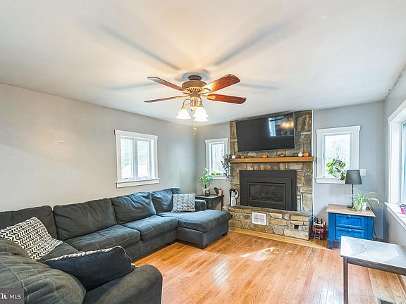 2nd image of 95 Creek Ln