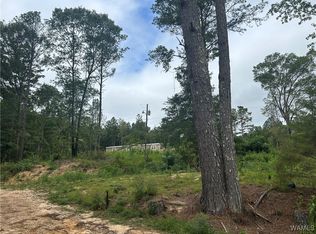 273 Honeysuckle Dr, Fayette, AL 35555