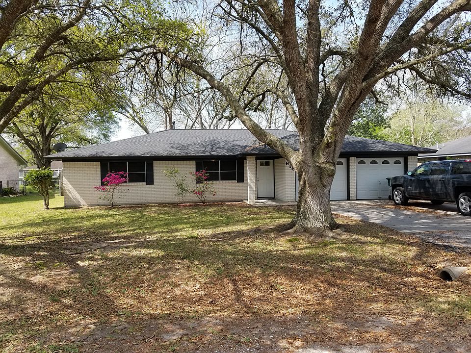 1st image of 616 Marion Ln